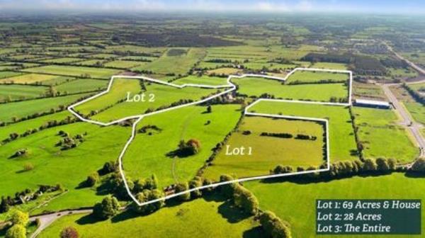 The property will be available in lots, with Lot 1 consisting of the house and curtilage on 69 acres of pasture and Lot 2 consisting of 28 acres of pasture.